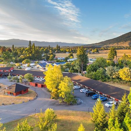 Parklands Motorlodge & Holiday Park Turangi Eksteriør bilde