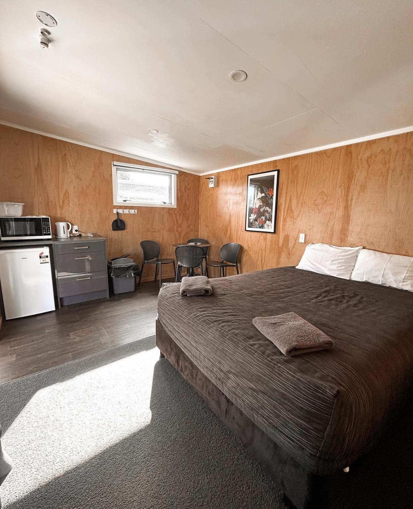 Parklands Motorlodge & Holiday Park Turangi Eksteriør bilde